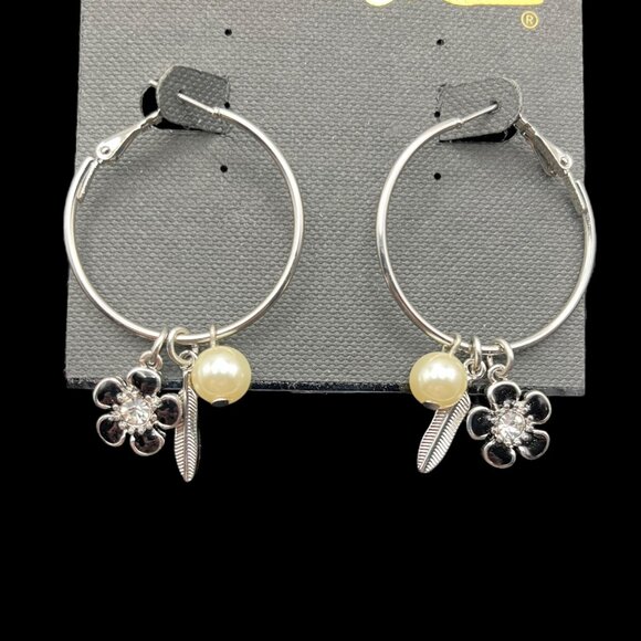 VTG Cookie Lee Earrings Silver Tone Hoops Removeable Charms Flower Feather Pearl - Picture 2 of 5